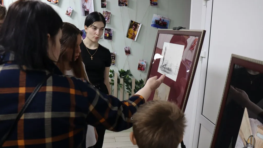 Выставка "На одной волне" (12)