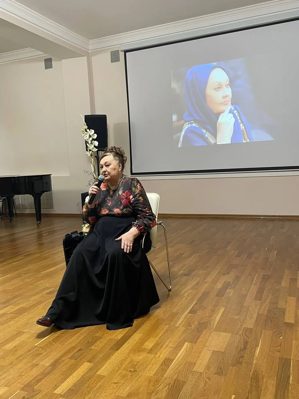 Презентация книги Галины Вязовцевой в главной библиотеке Кузбасса. (3)