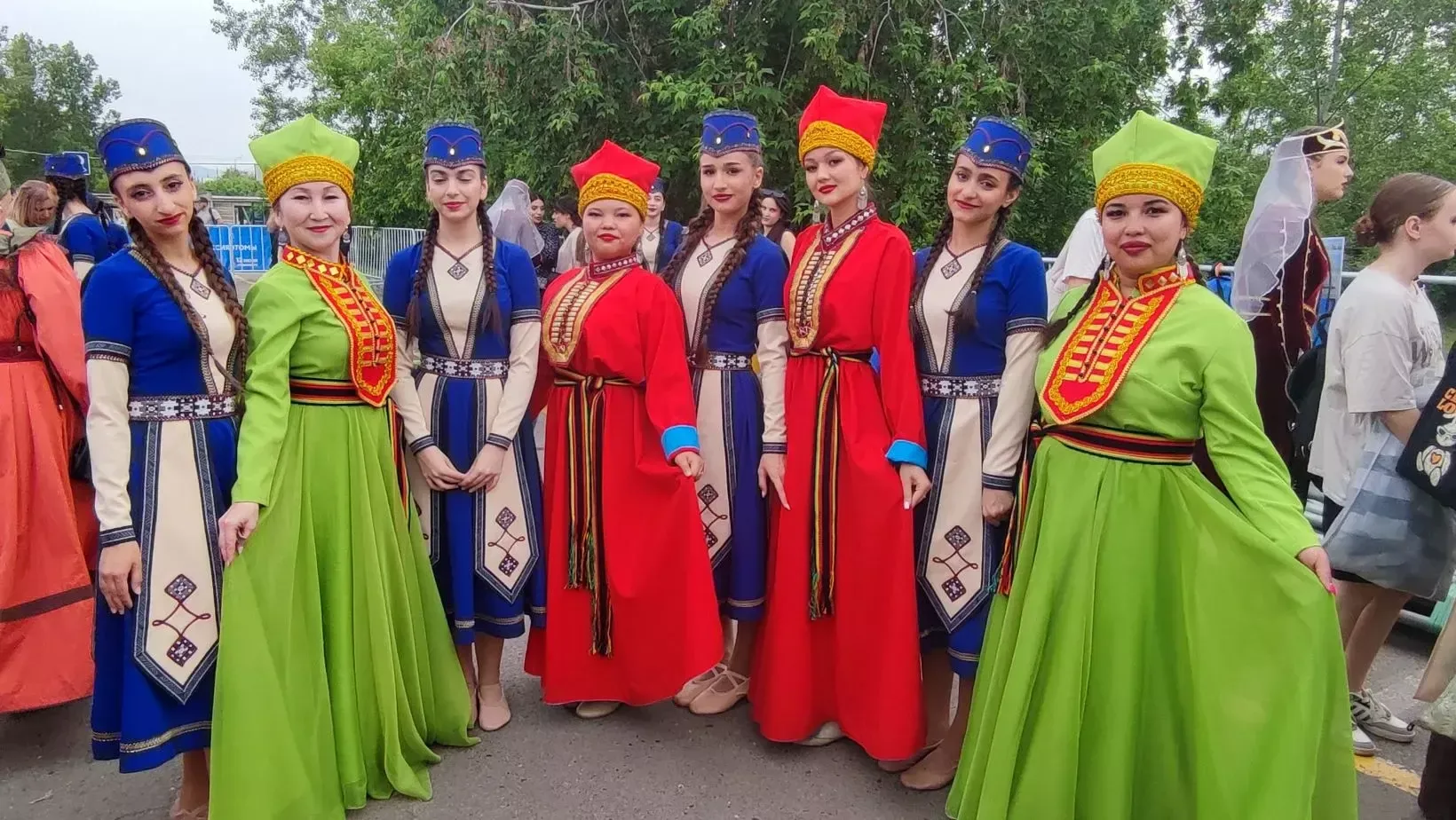 "Кунучек" на фестивале «Я люблю тебя, Россия!»: ярко, душевно, победно! (2)