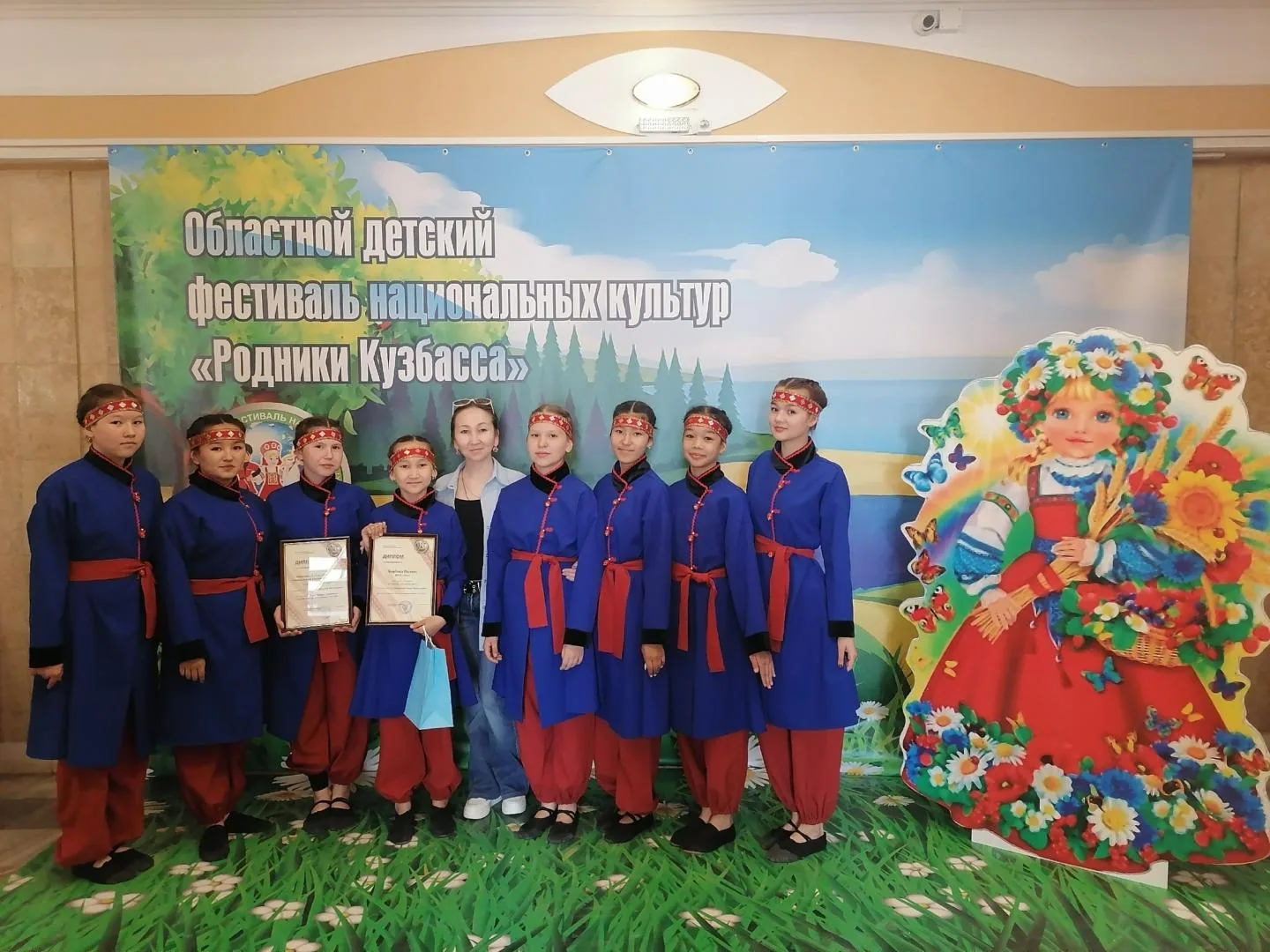 В Кузбассе подведены итоги областного детского фестиваля национальных культур «Родники Кузбасса» (2)
