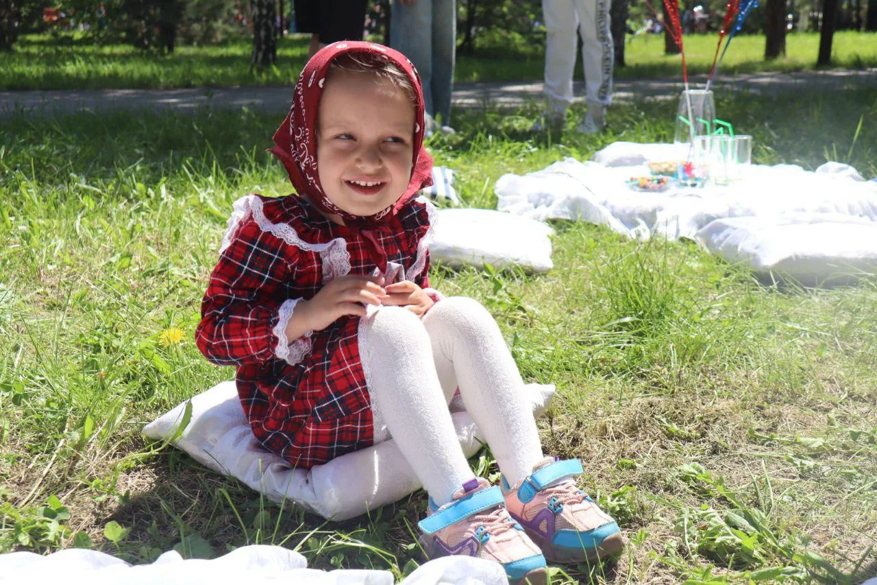 День защиты детей в Белове отметили ярко и весело. (80)