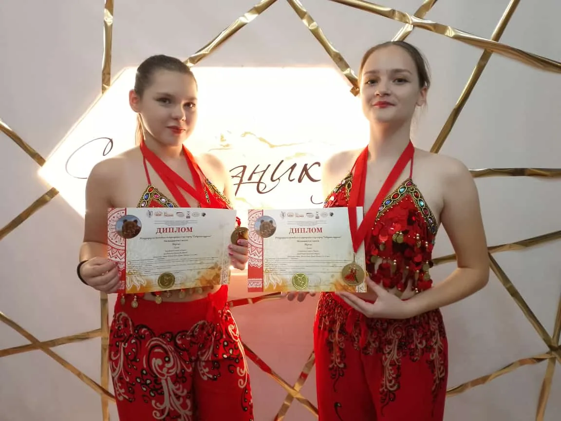 Коллектив "Наргиз" стал победителем Международного конкурса! (4)