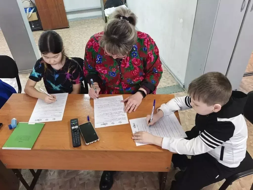 Сохраняя слово предков: в Белово написали Этнодиктант на телеутском языке! (4)