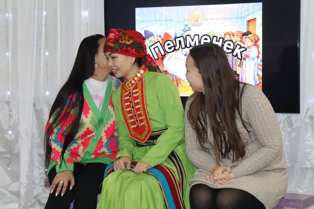 Вкус традиций: в Белово широко отметили телеутский праздник «Пелменек». (34)