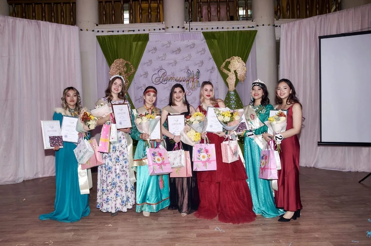Конкурс красоты и таланта «Алтын Кыс» (3)