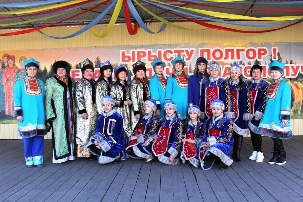 Национальный телеутский праздник "Тил-Пажи" (12)